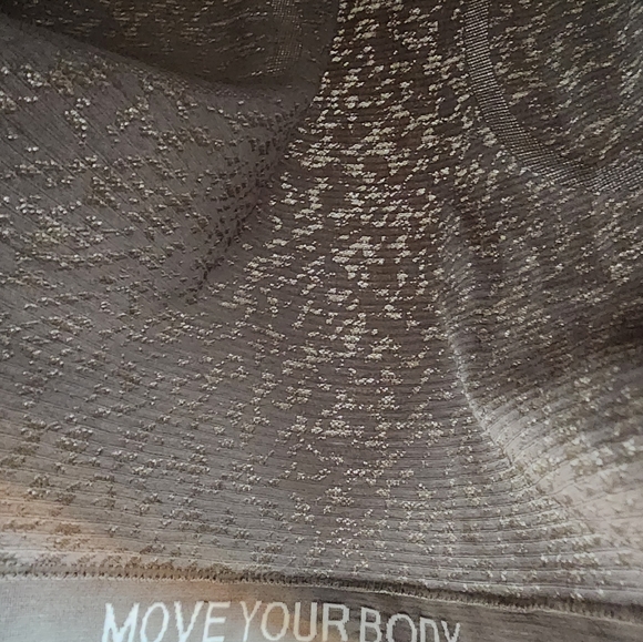 Lululemon long sleeve swiftly tech - Picture 3 of 7